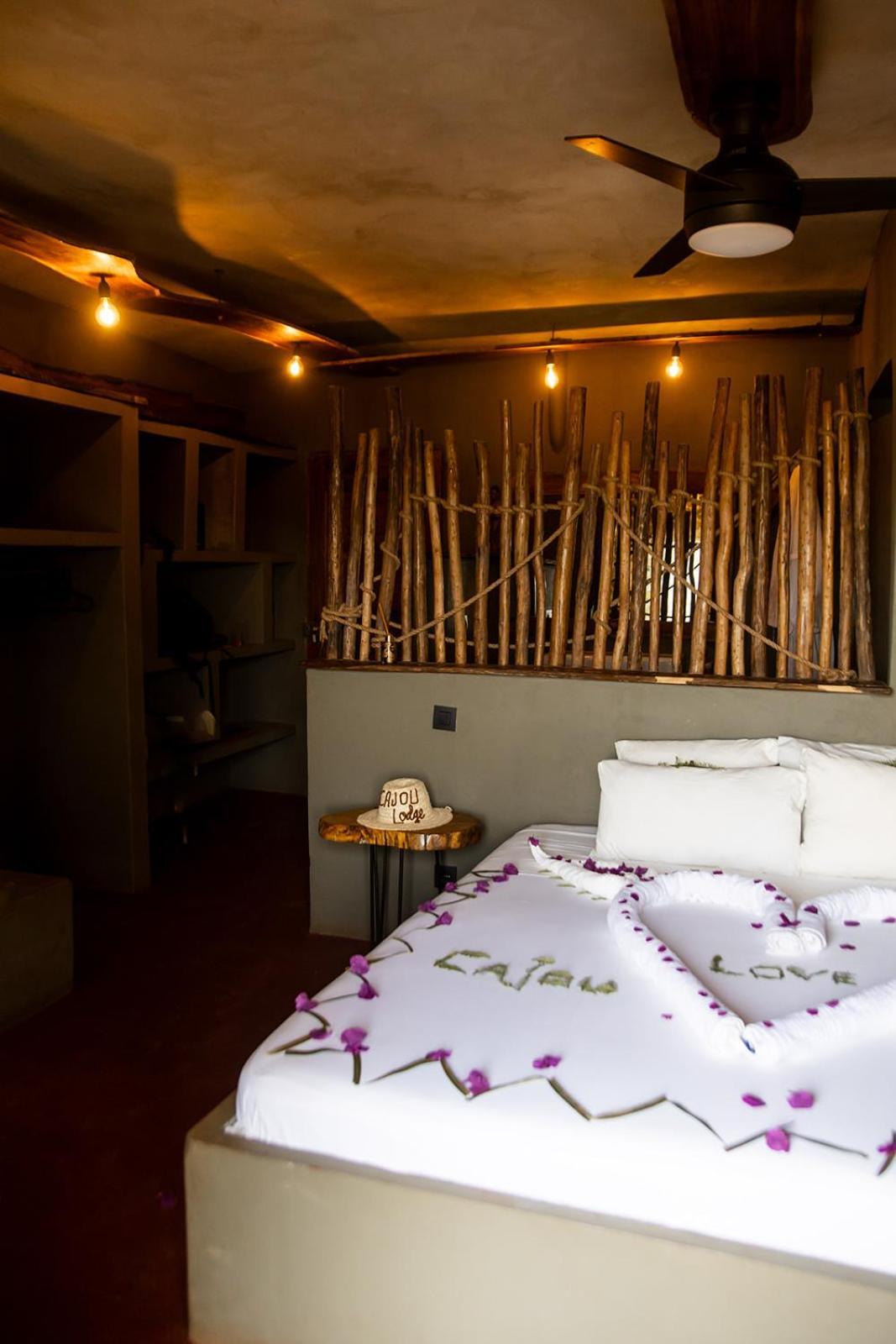Cajou Lodge Bubaque ภายนอก รูปภาพ